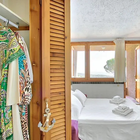 Cozy Sea View In Costa Smeralda شقة